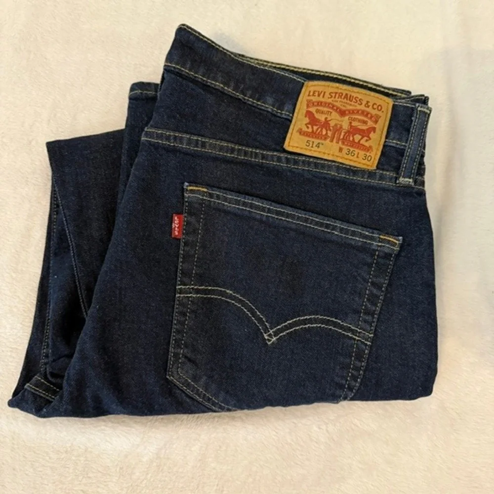 NWT Levi's 514 Straight Fit Jeans 2-Way Comfort Stretch Dark Wash 36x30